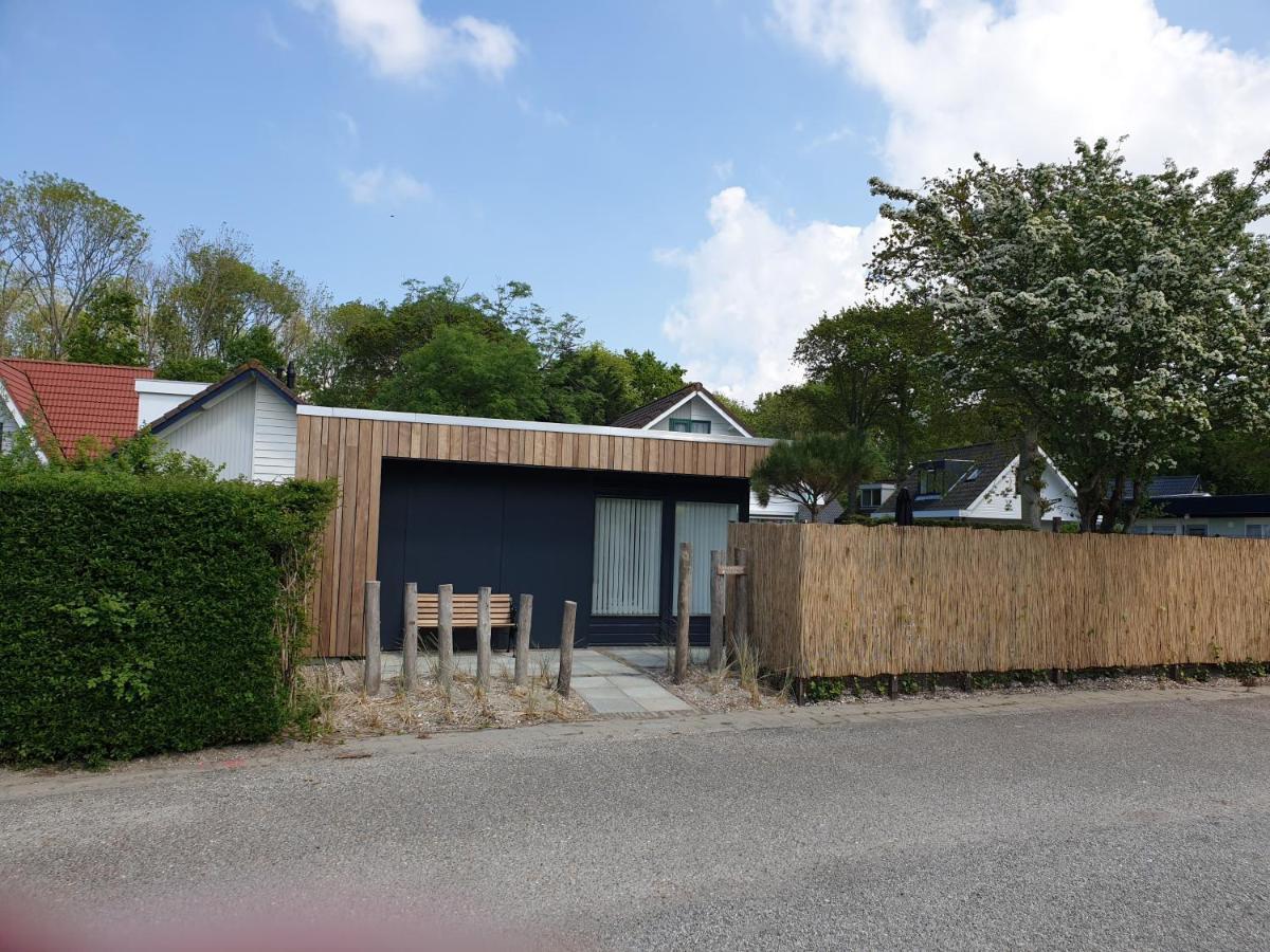 Vakantiewoning 2 Aan Zee , 400 Meter Van Het Strand Zoutelande Exterior photo